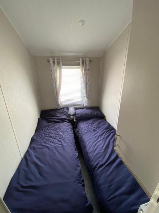 Meadow View 171 - Golden Palm - Central Heating, Wifi, Pet Friendly, Bed Linen - Meadow Lakes Caravan & Lodge Hire Chapel St. Leonards Exterior foto